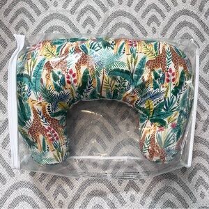 BOPPY Nursing Pillow Jungle Giraffe Print NWT